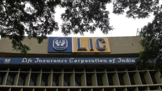 LIC receives ₹21,740 crore in income tax refund; ₹3,700 crore refund awaited