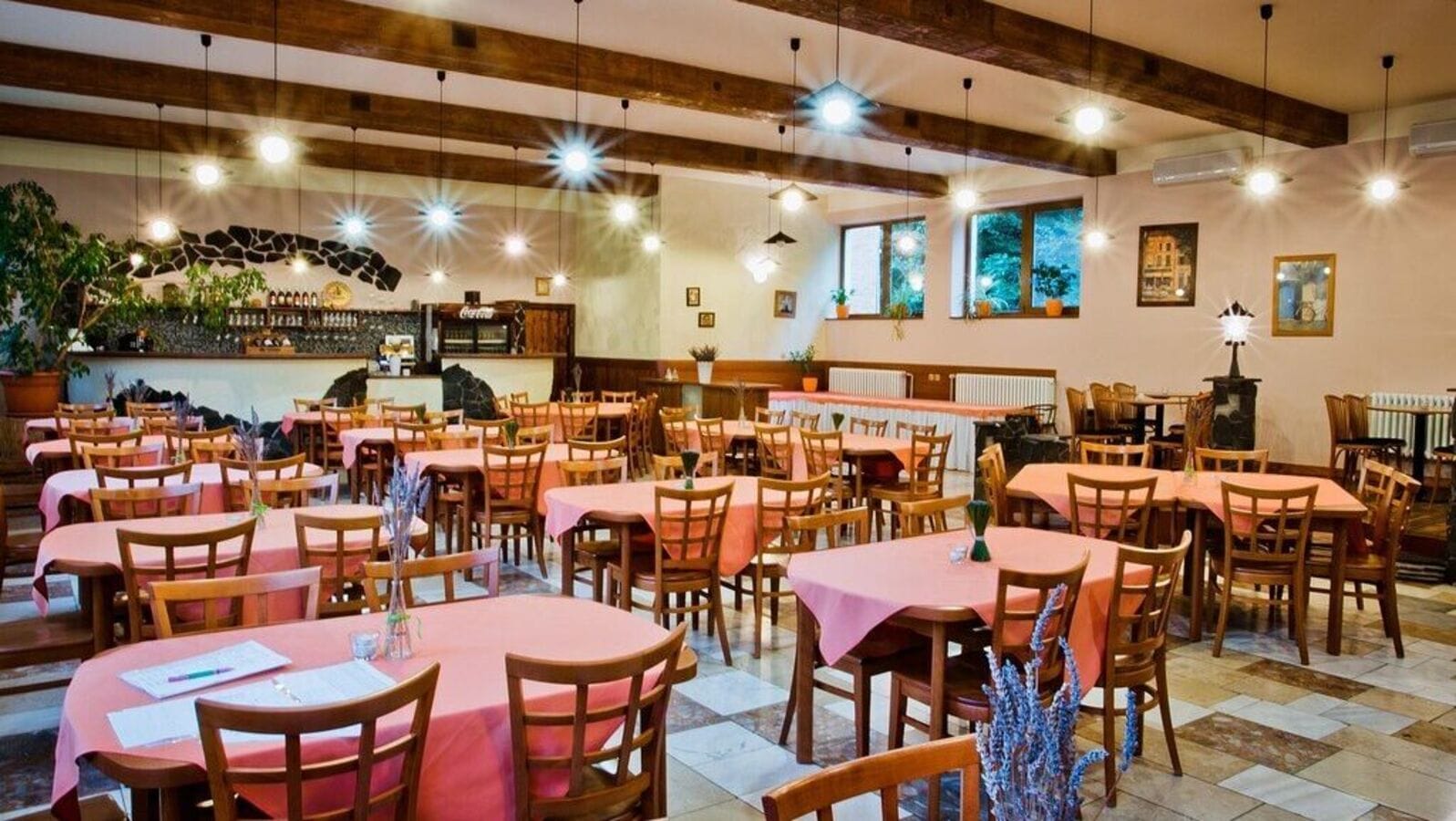 GST 2.0: Restaurants, hotels get tax break, but no input tax credit could hurt